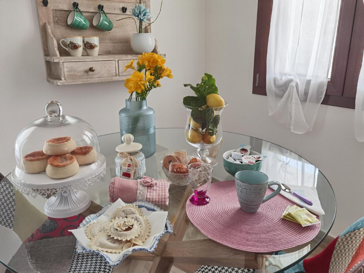 B&B Il Turchese Palmadula Екстер'єр фото